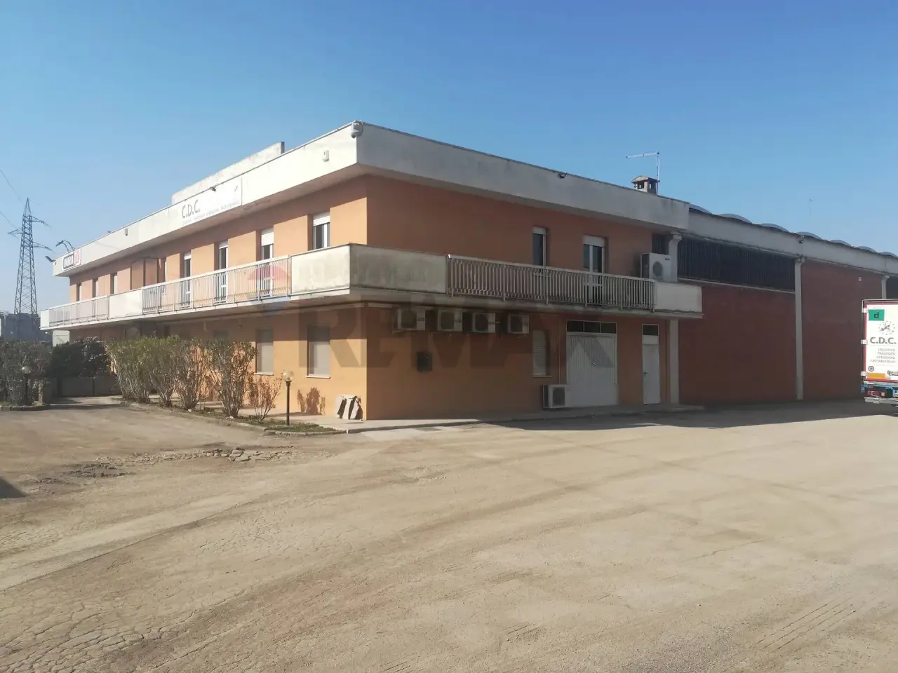 Capannone in Via Alessandro Monteneri 37, Perugia, {3} - Foto 2