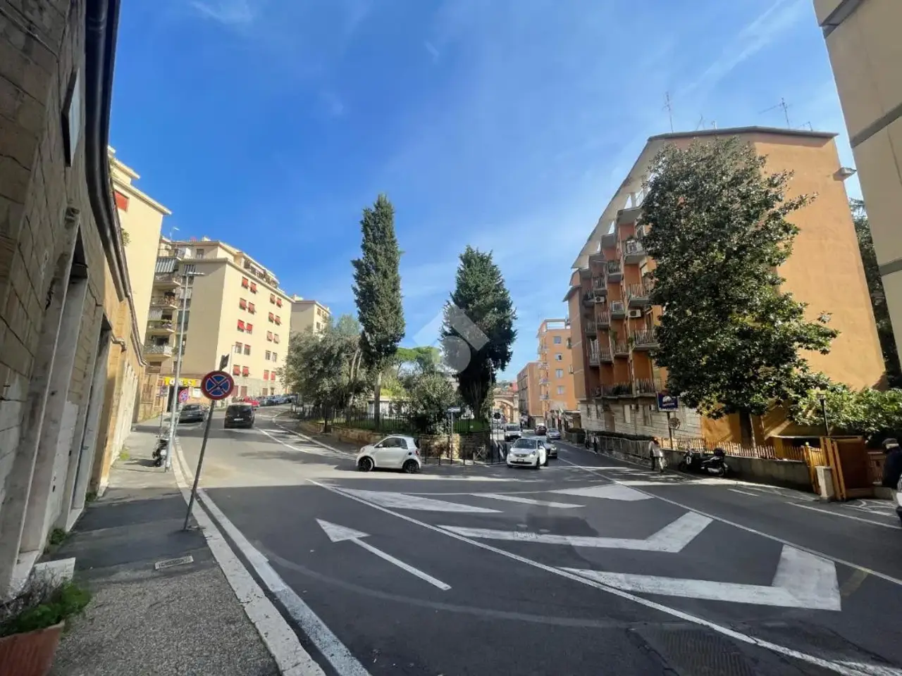 Negozio in Via Aurelia 134, Roma, {3} - Foto 1