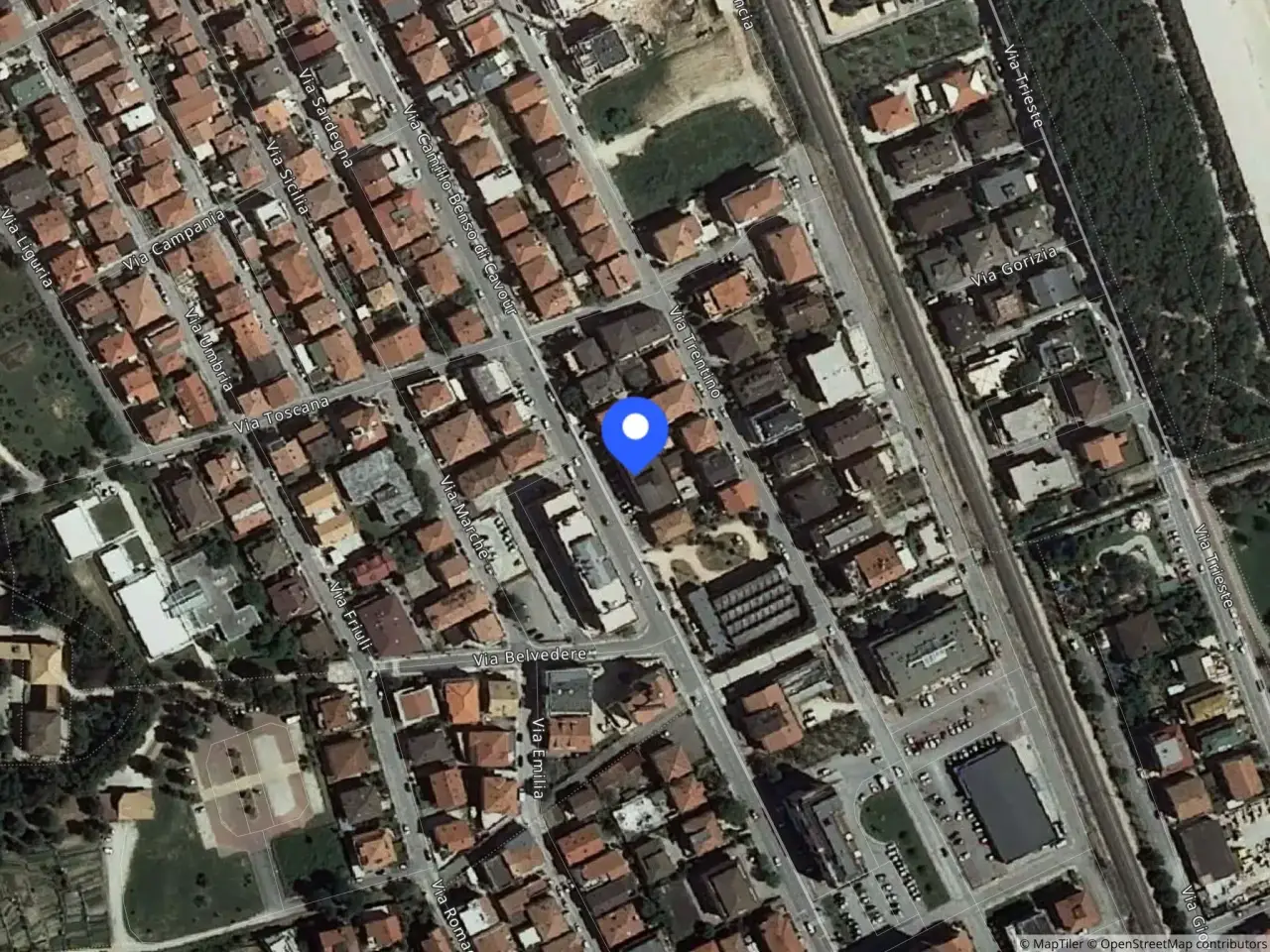 Magazzino in Via Camillo Benso Cavour, 14, 63821 Porto Sant'Elpidio Fm, Italia 14, Porto Sant'Elpidio, {3} - Foto 1