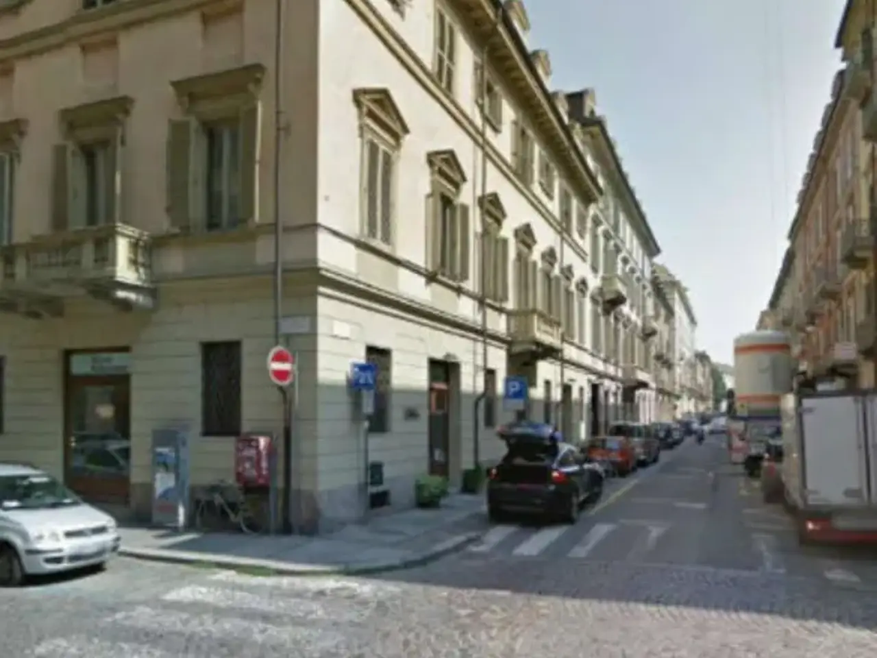 Negozio in Via della Rocca 26, Torino, {3} - Foto 2