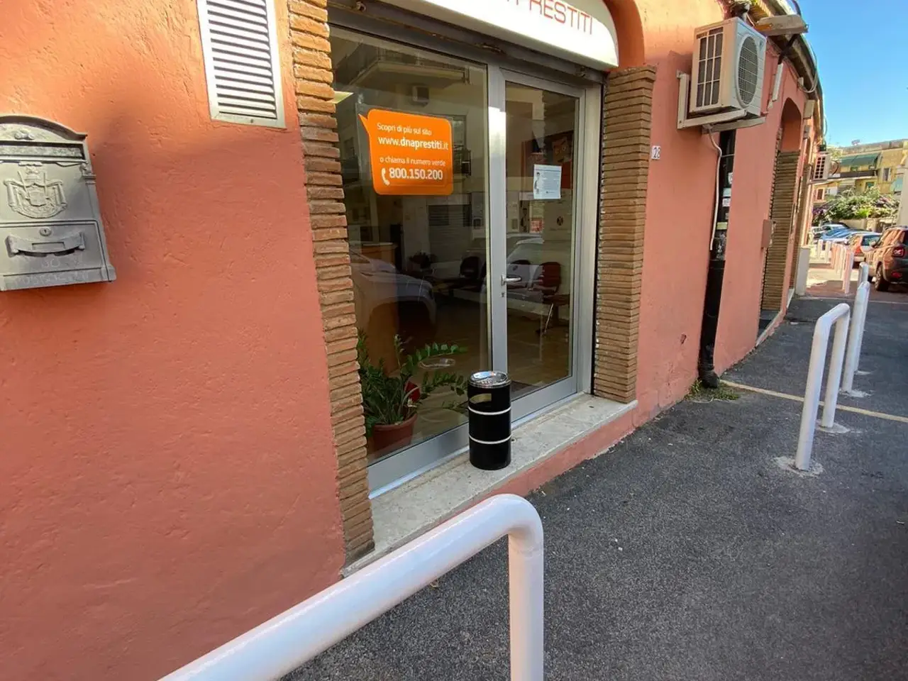 Negozio in Via Francesco Breschi 28, Anzio, {3} - Foto 2