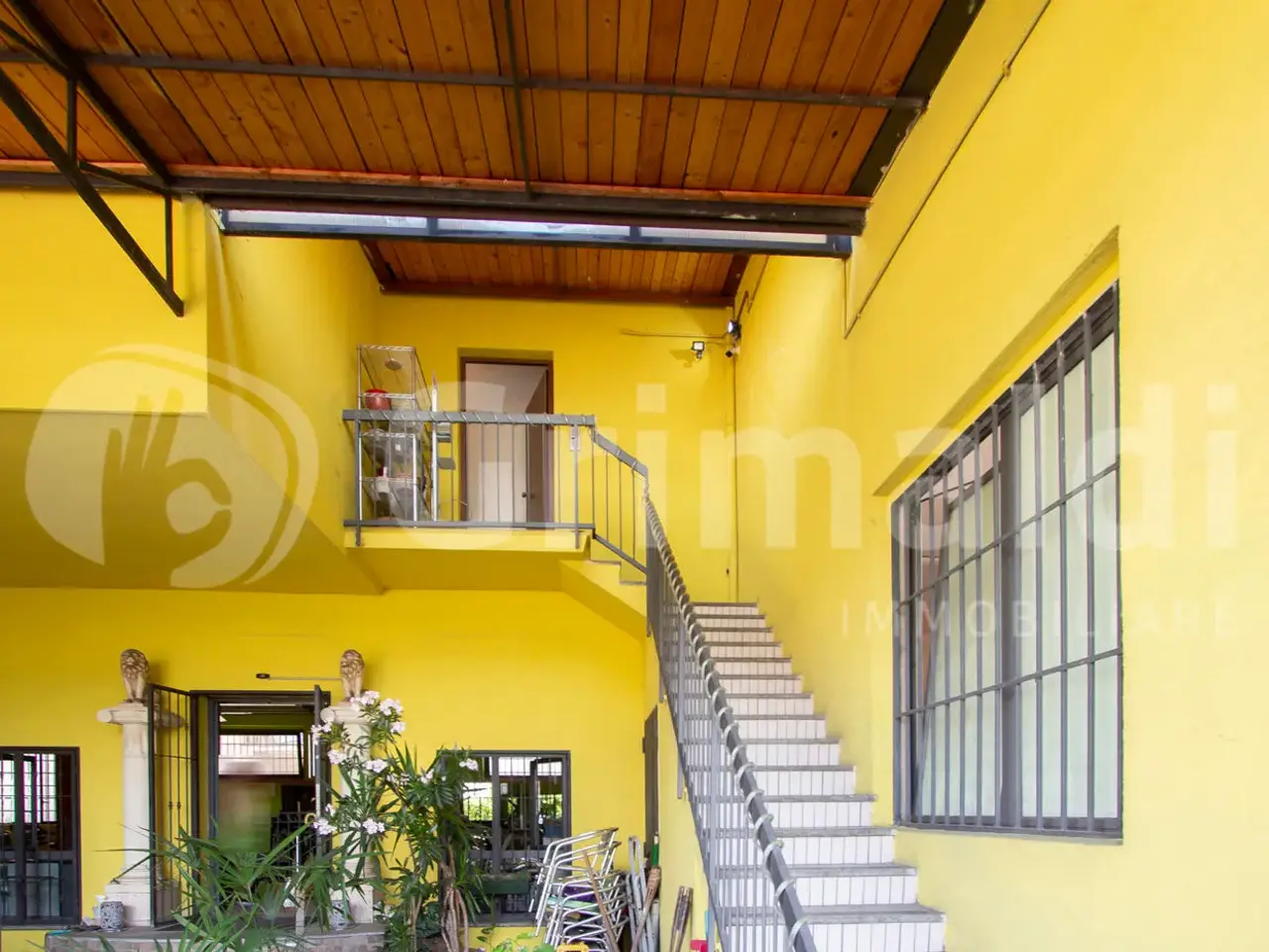 Palazzina commerciale in Viale Marconi 63, Cusano Milanino, {3} - Foto 2