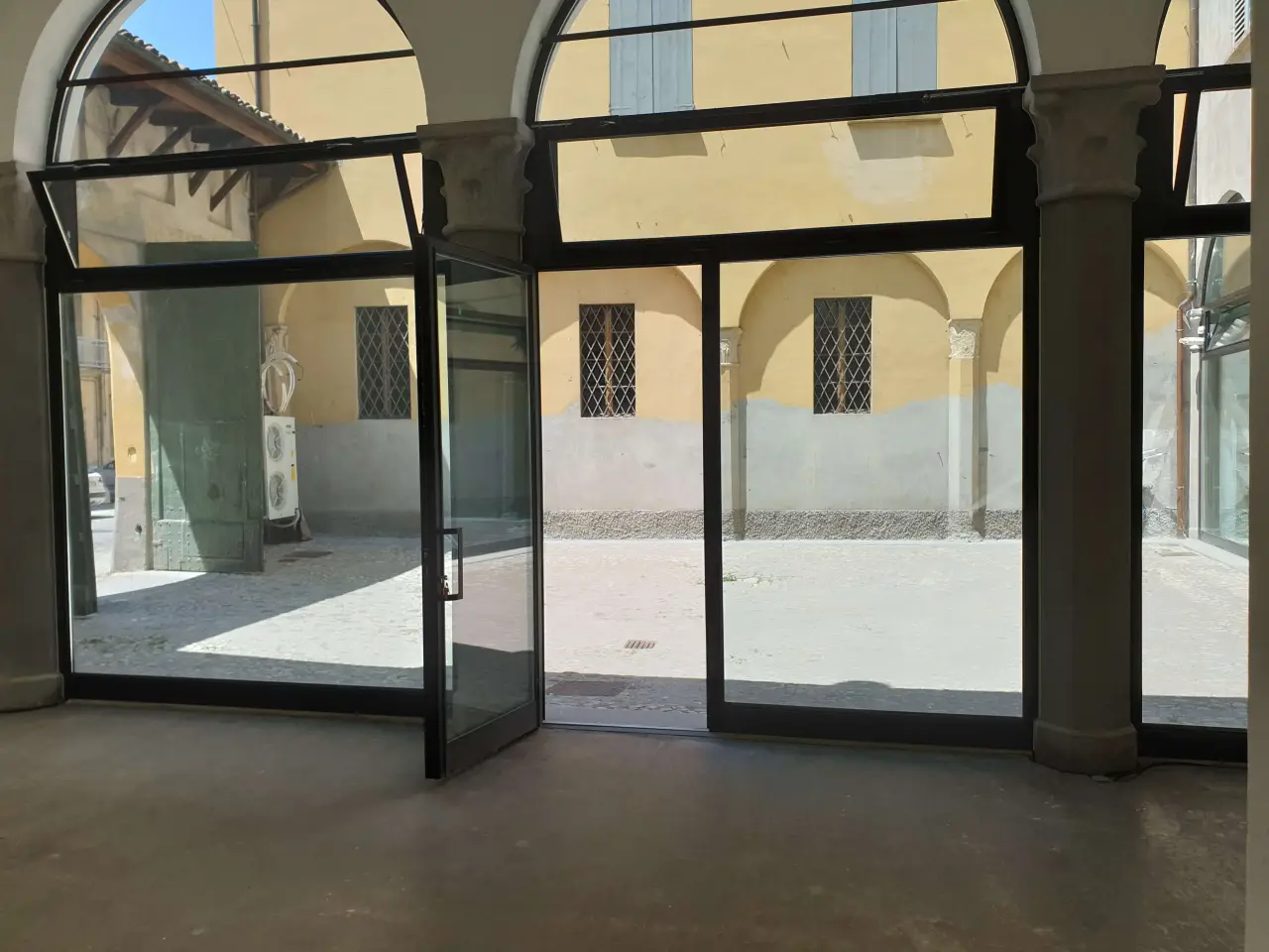 Negozio in , Reggio Emilia, {3} - Foto 2