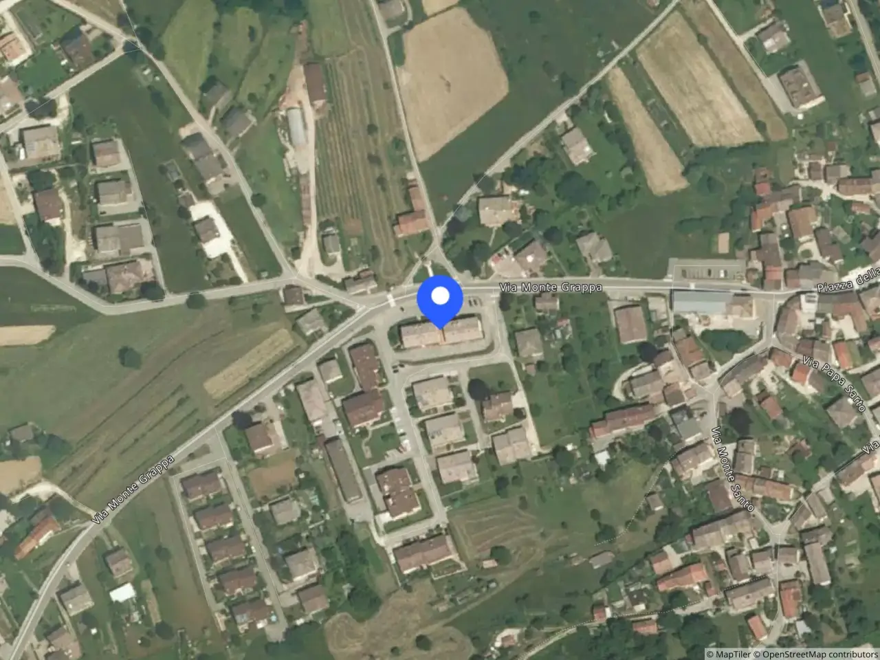 Negozio in Località Rasai, Via Monte Grappa, 15 15, Seren Del Grappa, {3} - Foto 2