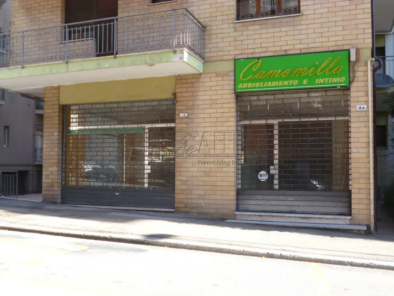 Negozio in , Macerata, {3} - Foto 2