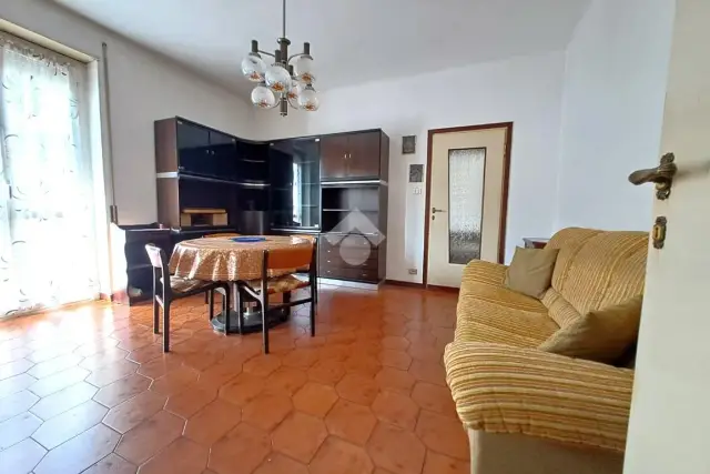 3-room flat in Via Marconi 50, Concorezzo - Photo 1