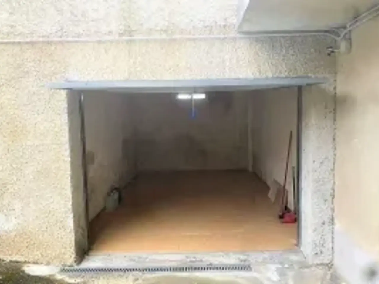Parcheggio chiuso in , Lanciano, {3} - Foto 1