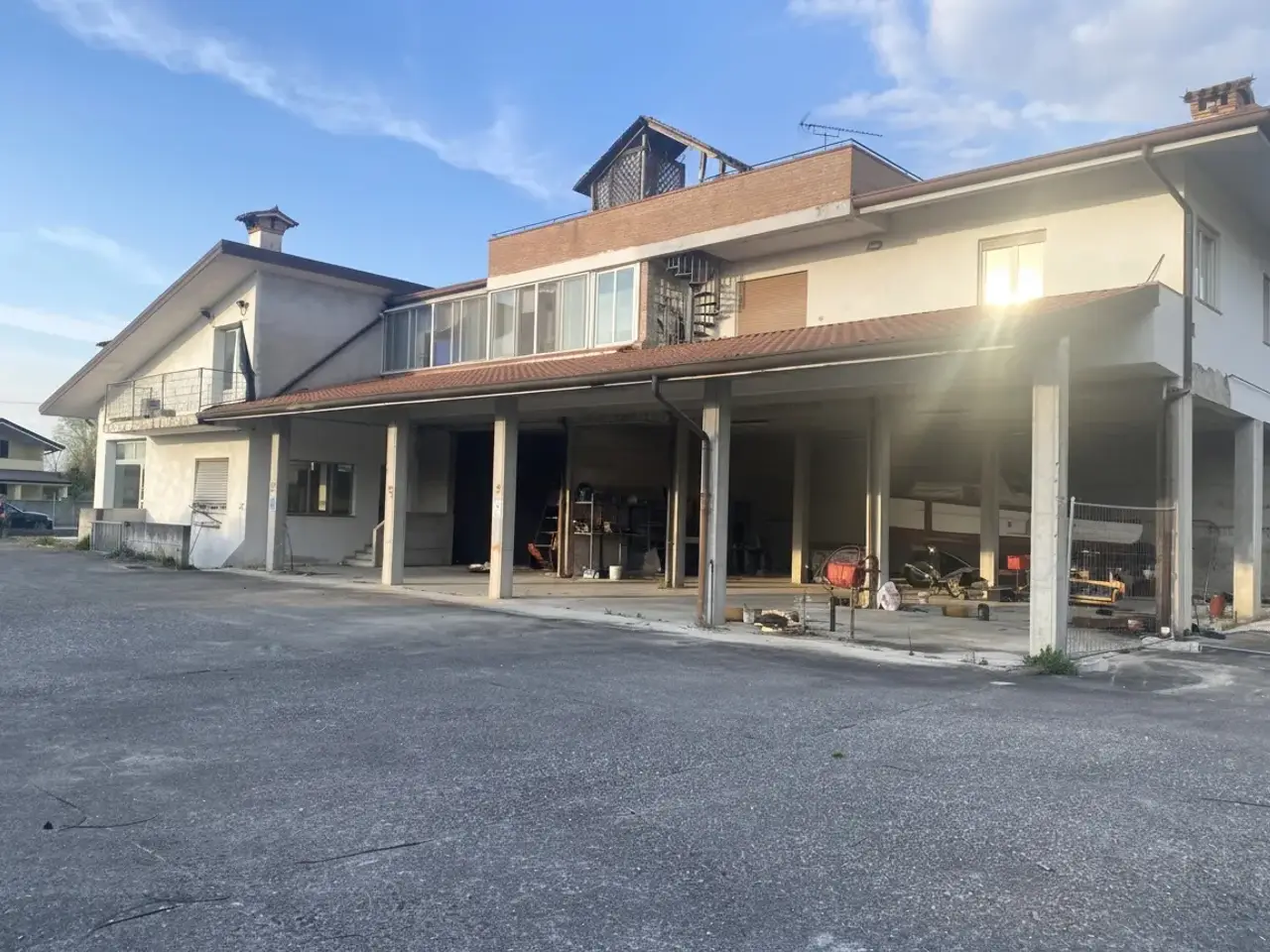 Esercizio commerciale in Viale Trieste, Gradisca D'Isonzo, {3} - Foto 1