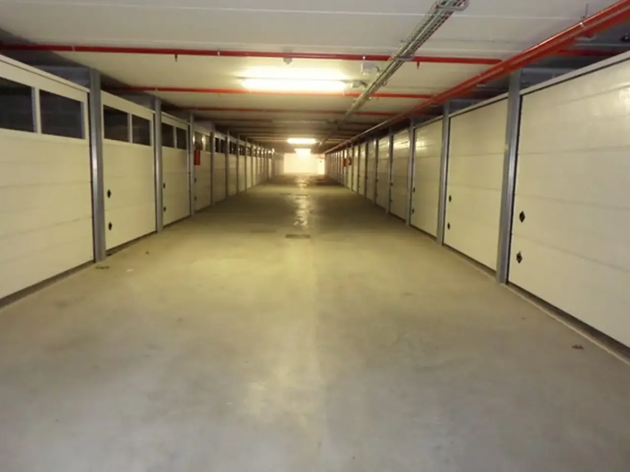 Parcheggio chiuso in , Atessa, {3} - Foto 1