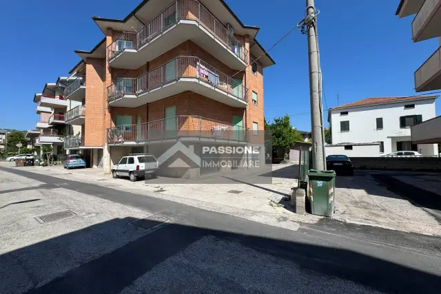 insertion image