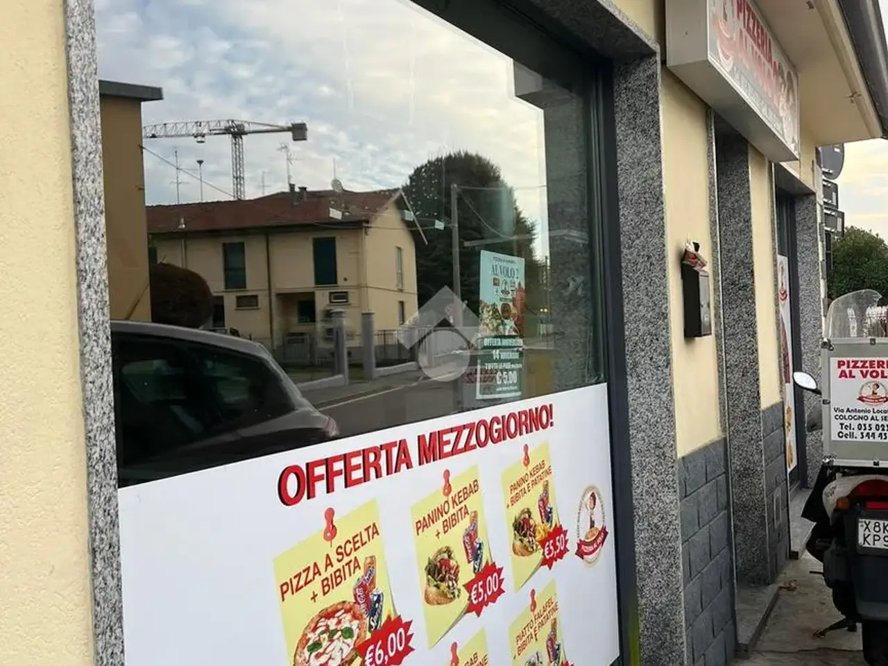 Negozio in Via Locatelli Antonio 26, Cologno Al Serio, {3} - Foto 1