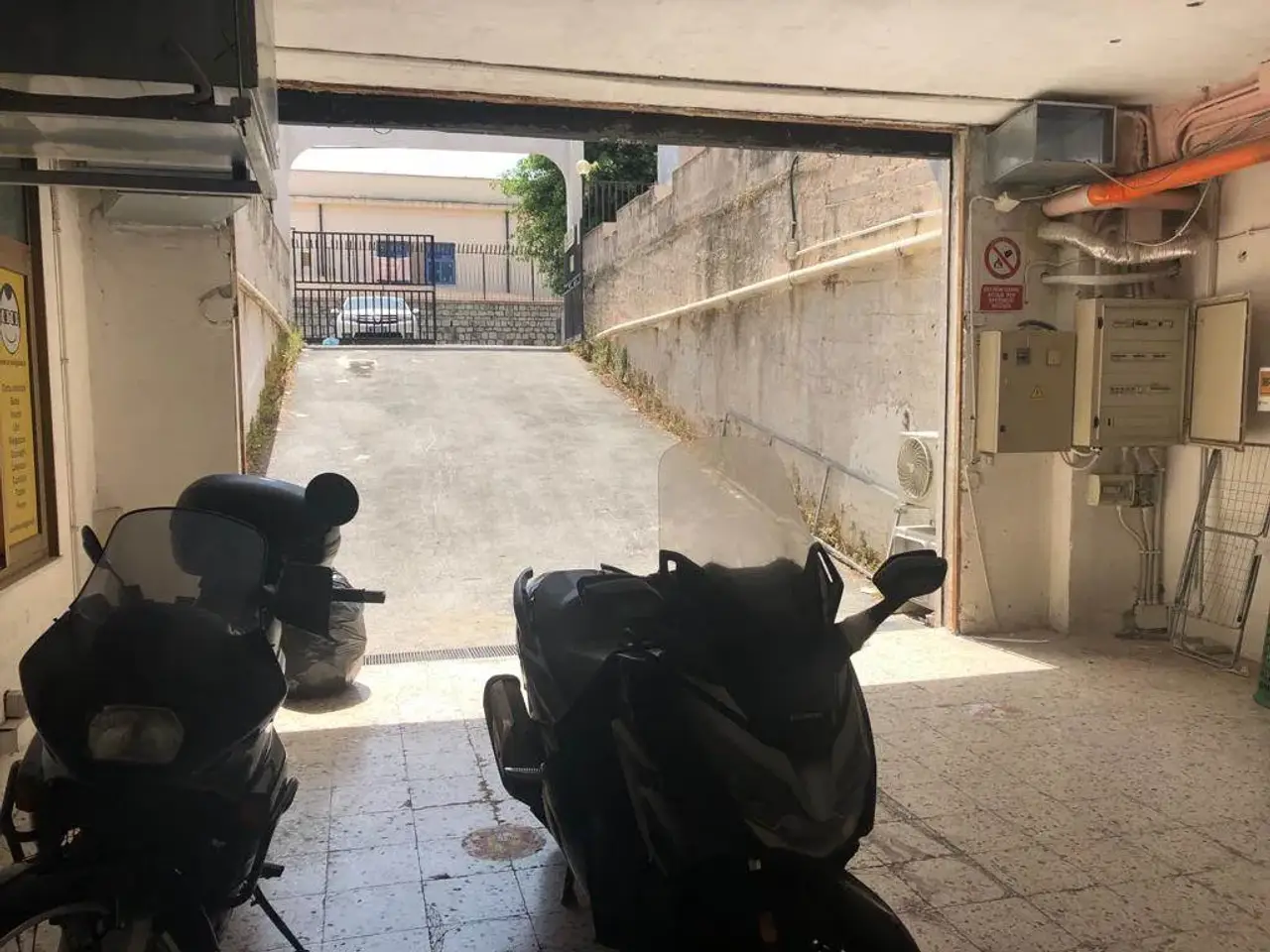 Laboratorio in , Palermo, {3} - Foto 2