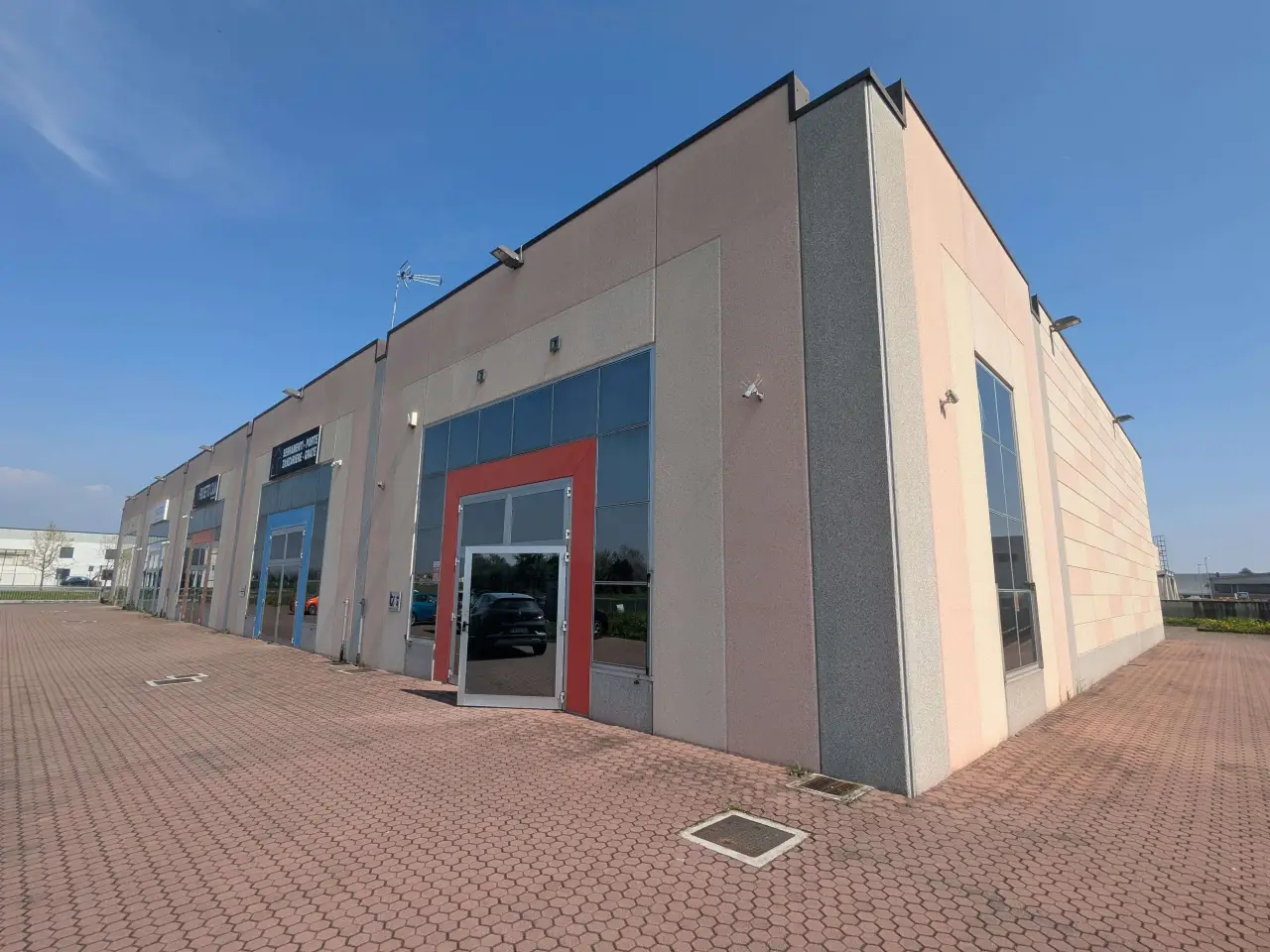 Capannone in Via Ciucani 27, Ornago, {3} - Foto 2