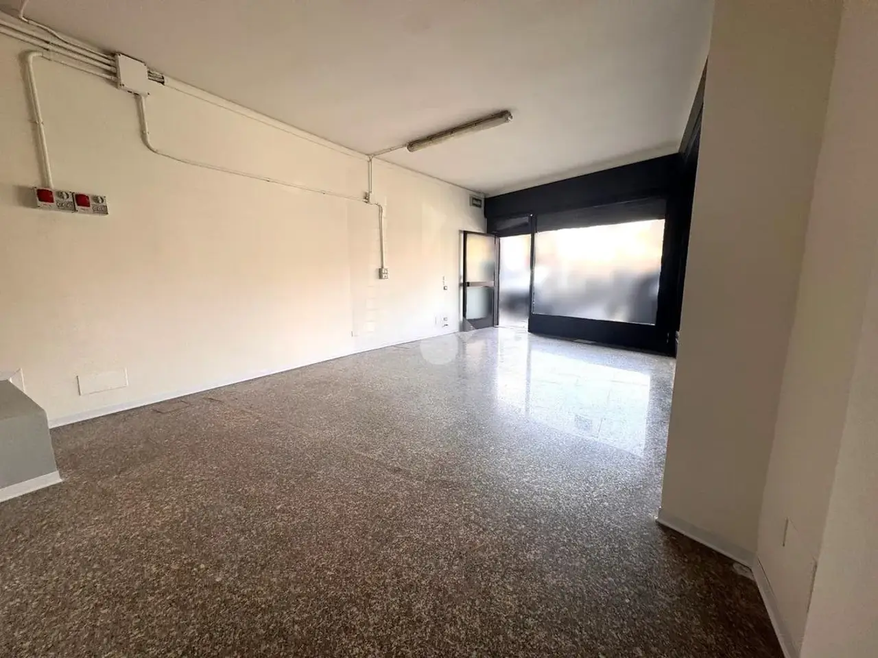 Negozio in Via Piovese 91, Padova, {3} - Foto 1