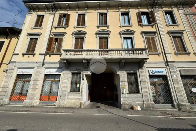 3-room flat in Via Giuseppe Mazzini 86, Vimercate - Photo 1