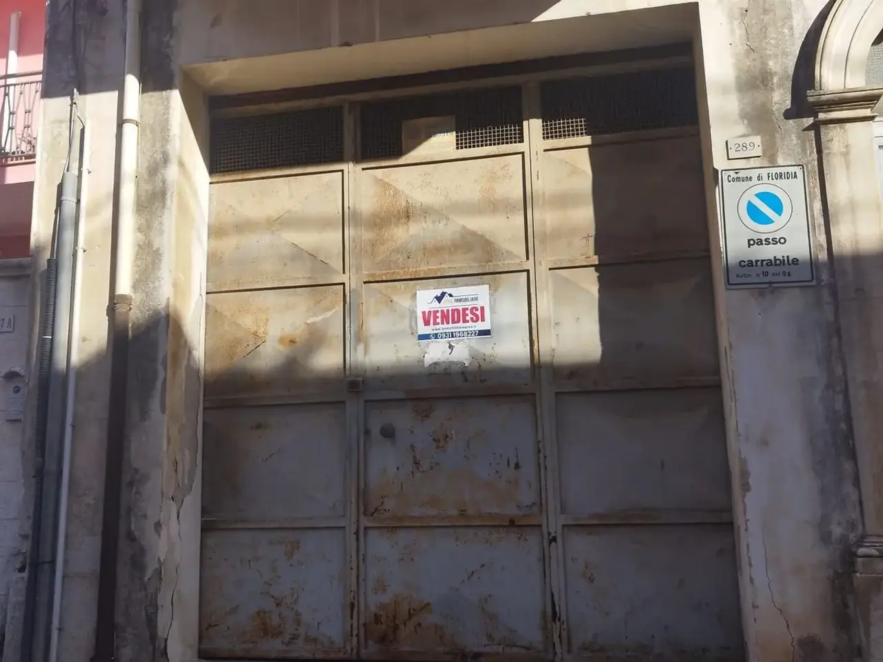 Parcheggio chiuso in , Floridia, {3} - Foto 1