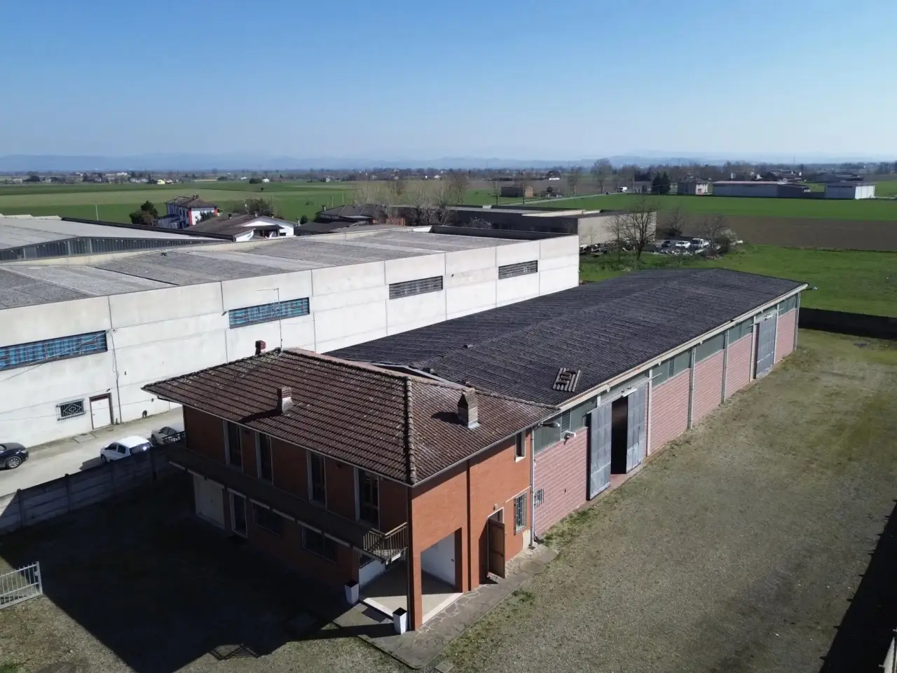 Magazzino in , Sale, {3} - Foto 1
