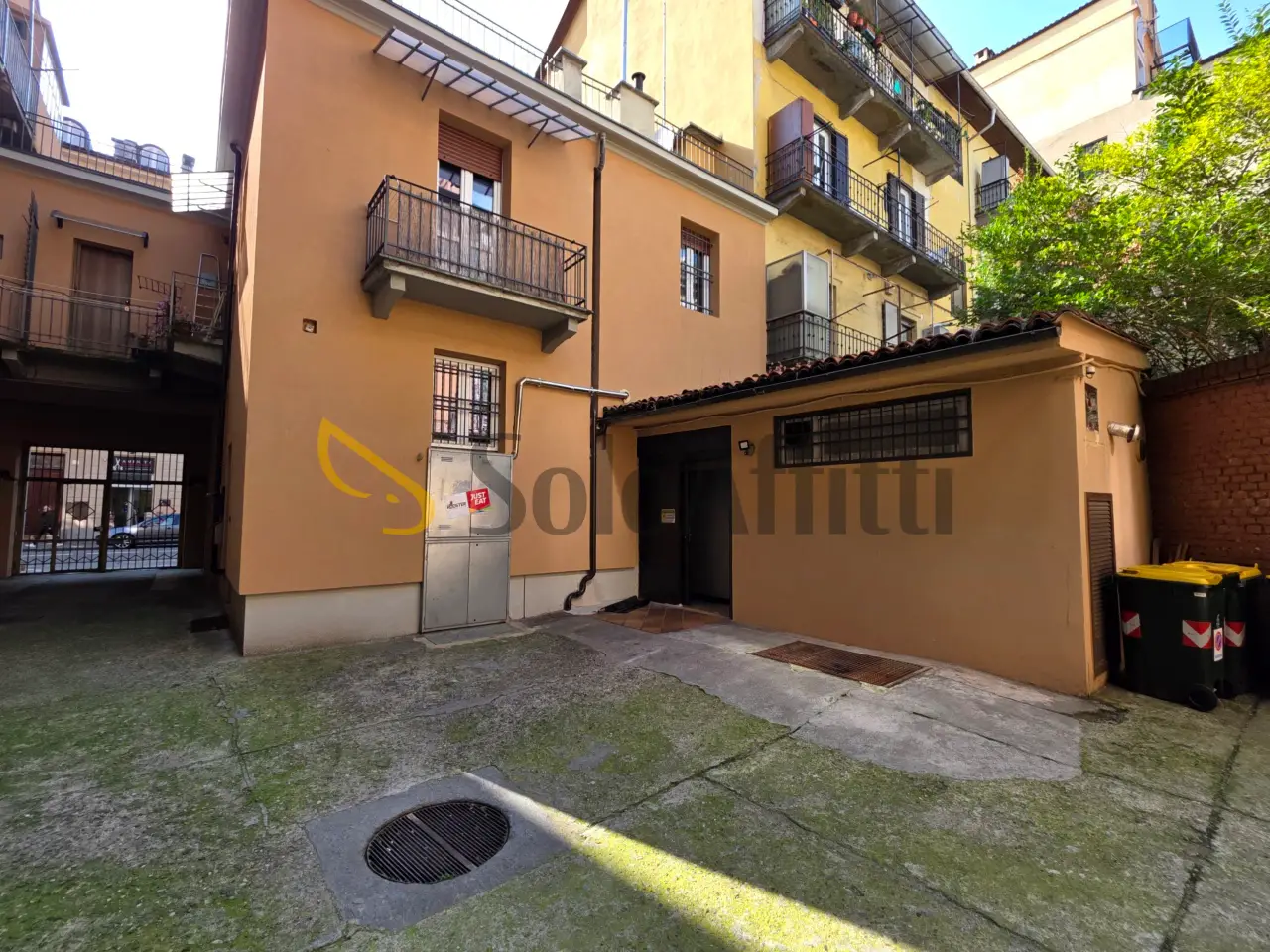 Negozio in Via San Donato 88, Torino, {3} - Foto 2