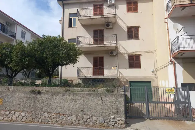 3-room flat in Via Antonio Gramsci 80, Badolato - Photo 1