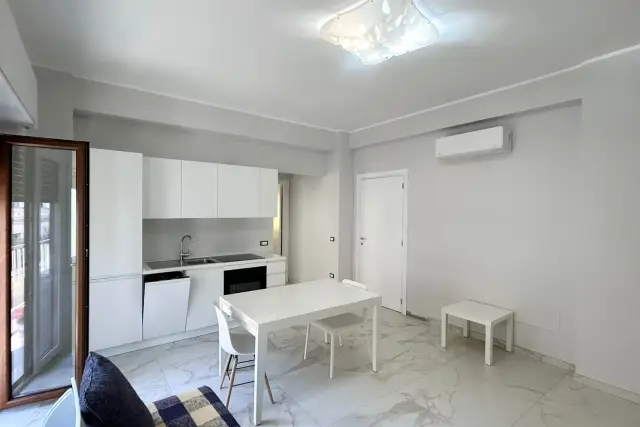 2-room flat in {3}, - Photo 1