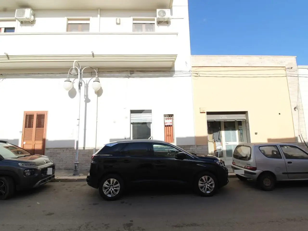 Negozio in Via Stazione 21, Brindisi, {3} - Foto 1