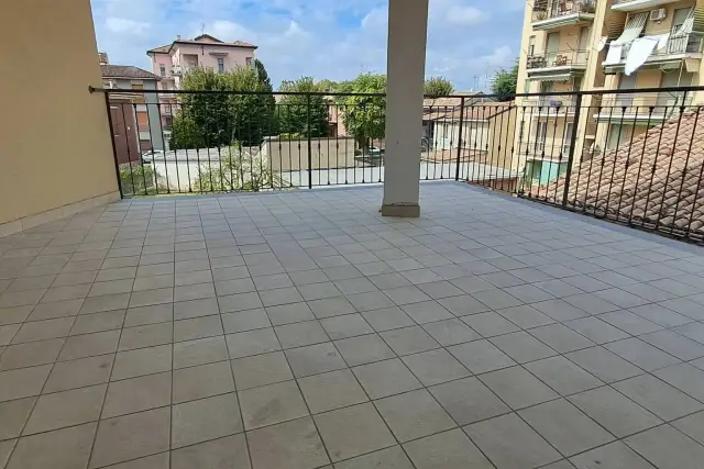 4-room flat in Via Lorenzo Angelini, Voghera - Photo 1