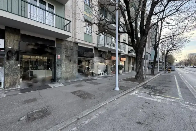 insertion image