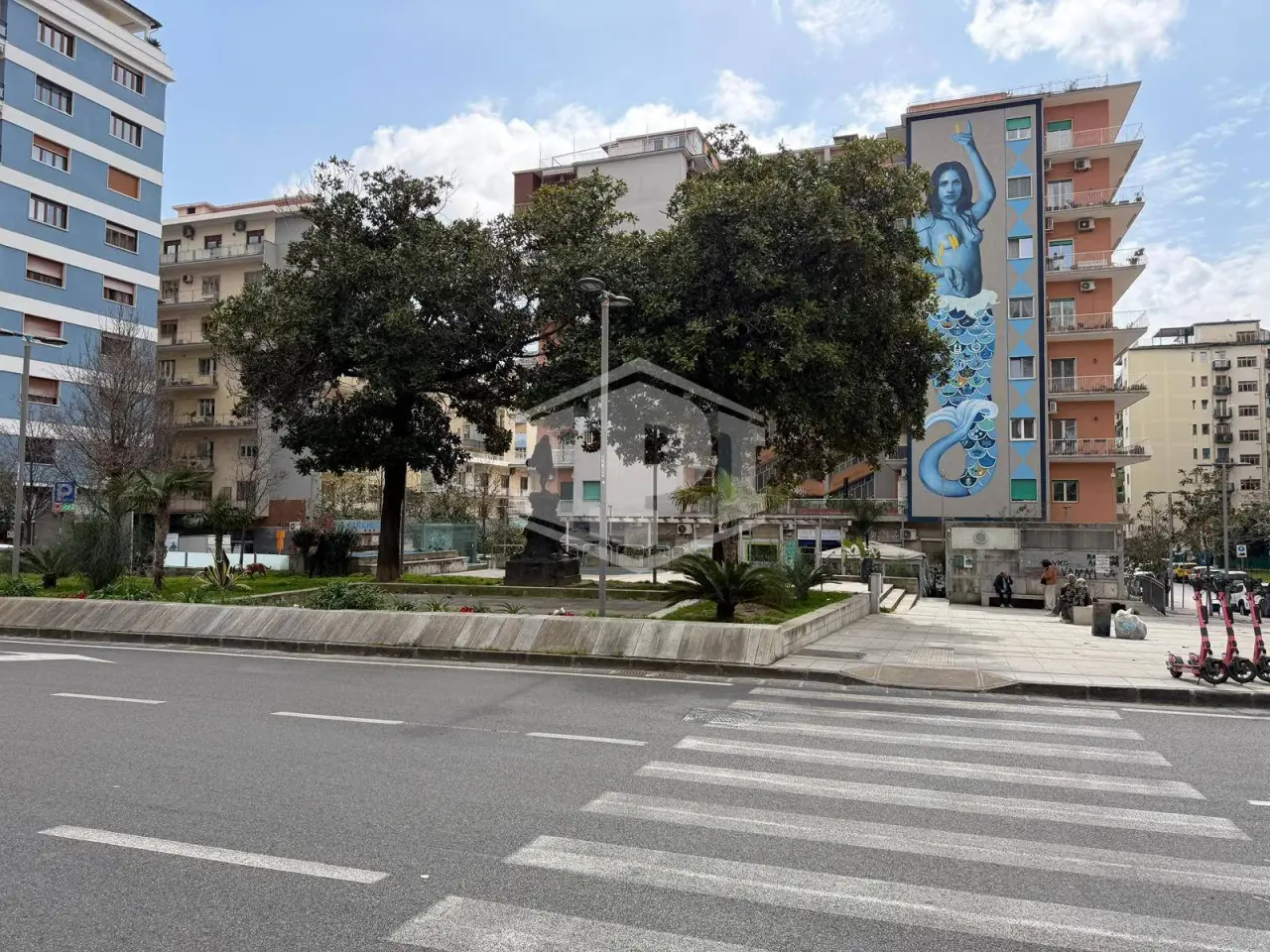 Negozio in Piazza Muzii 11, Napoli, {3} - Foto 1