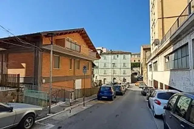insertion image