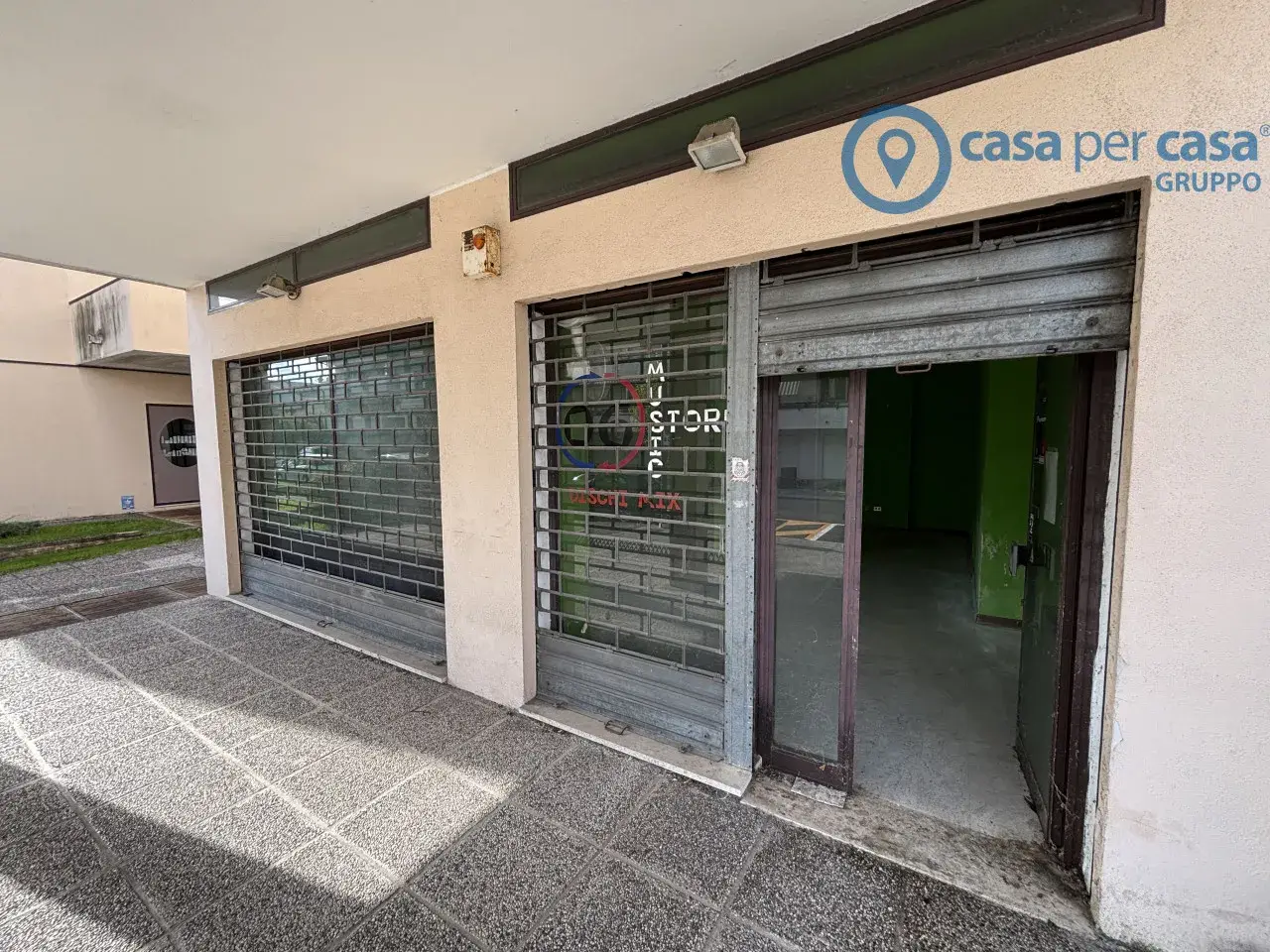 Negozio in , Rovigo, {3} - Foto 1