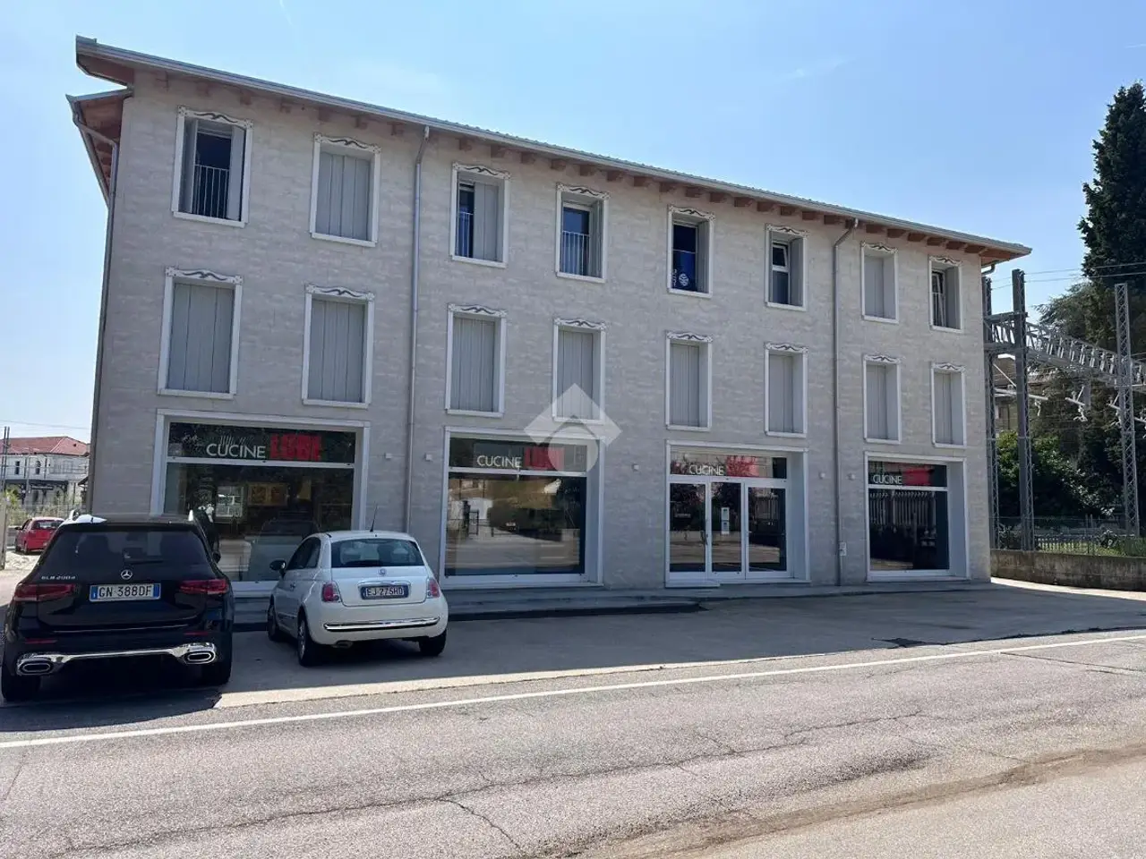 Ufficio in Via Piave 2, Montebelluna, {3} - Foto 1