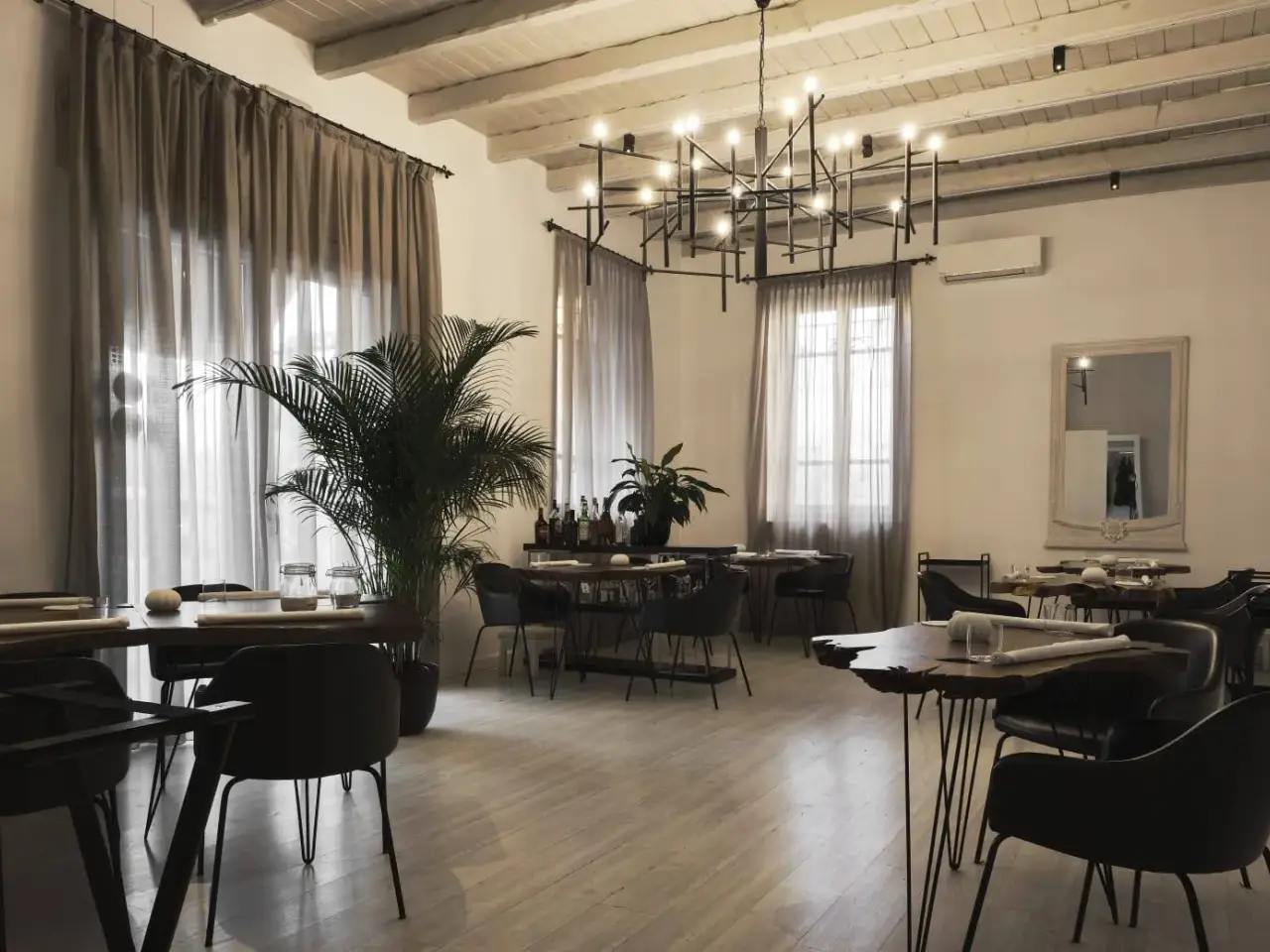 Ristorante in , Gallarate, {3} - Foto 2