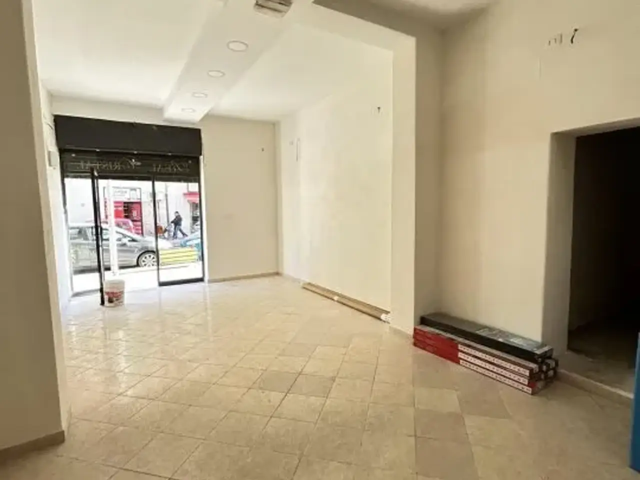 Negozio in Via Pindemonte 20, Palermo, {3} - Foto 1