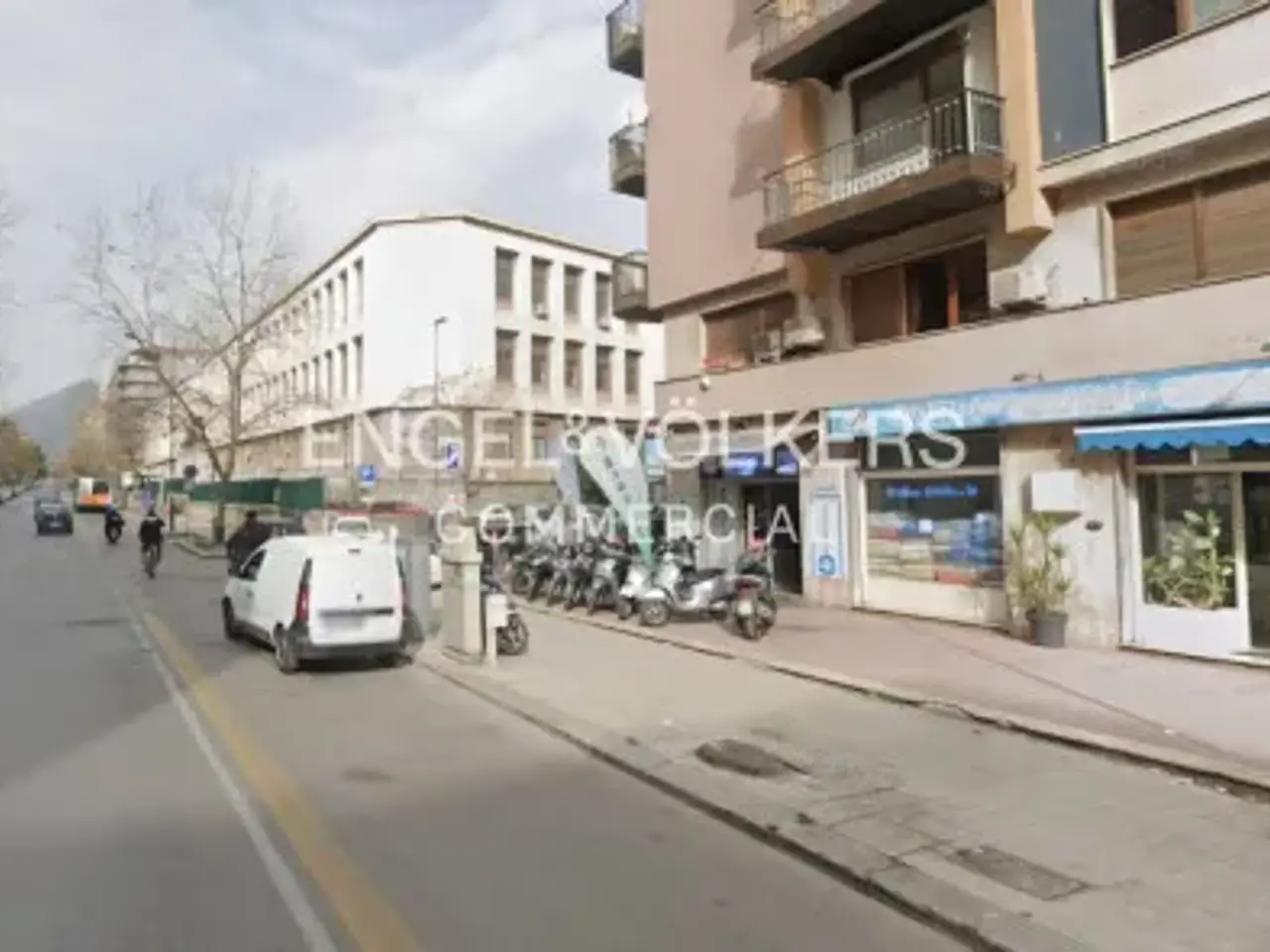 Negozio in Via Duca della Verdura 54, Palermo, {3} - Foto 1