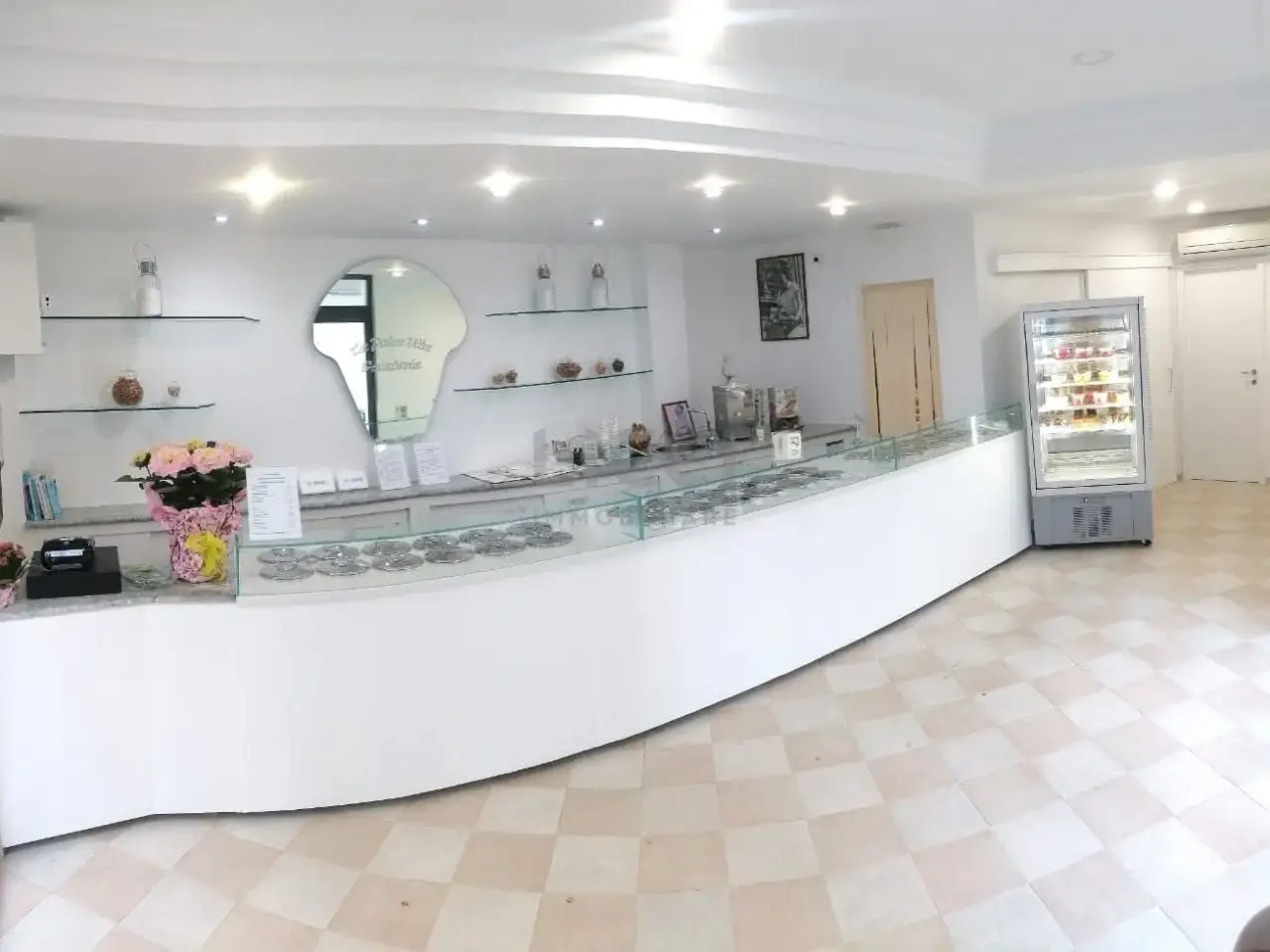 Gelateria in Via Cavalieri di Vittorio Veneto 15, Ostuni, {3} - Foto 1