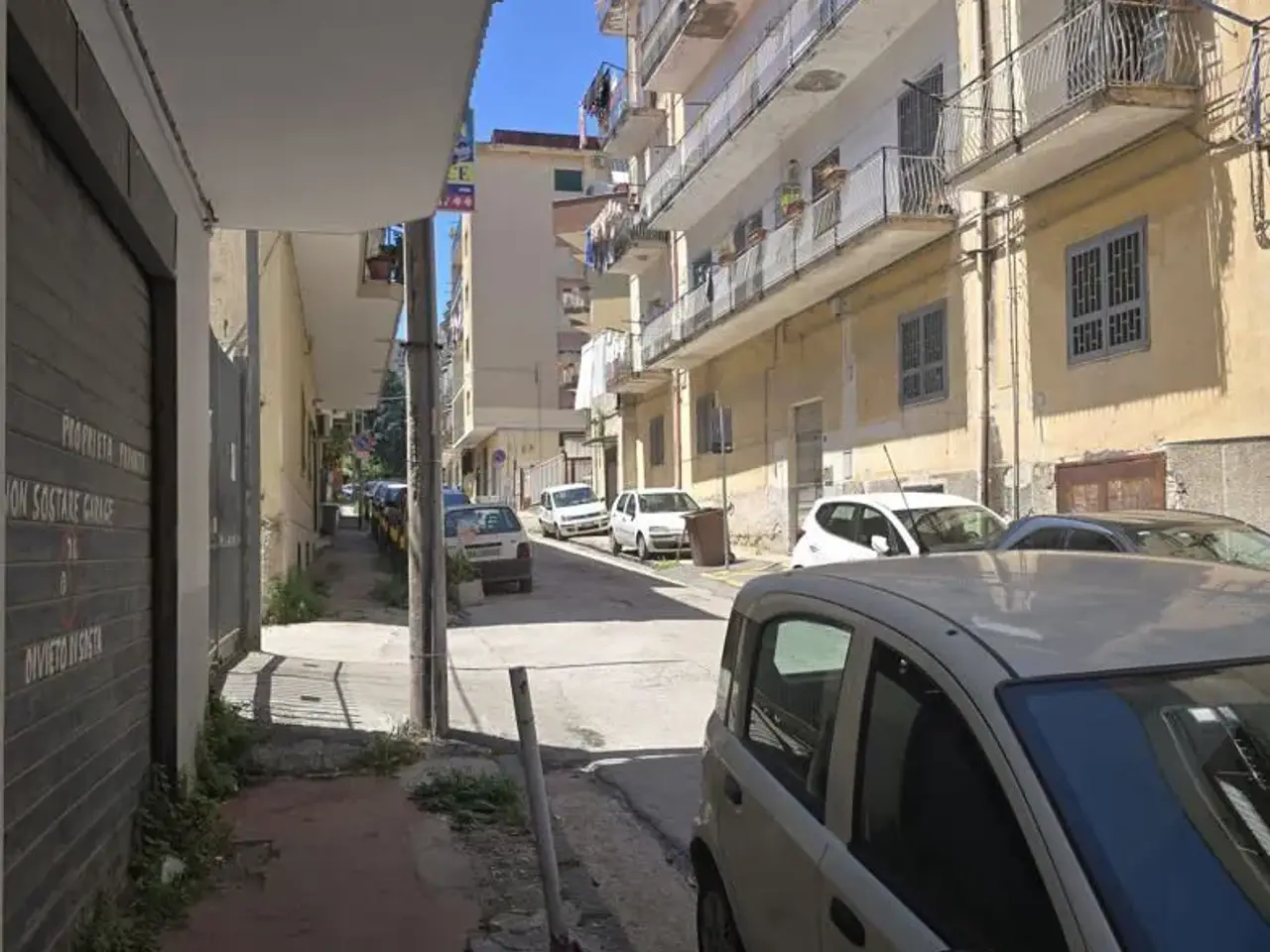 Parcheggio chiuso in Via Arbusto 5, Marano Di Napoli, {3} - Foto 2