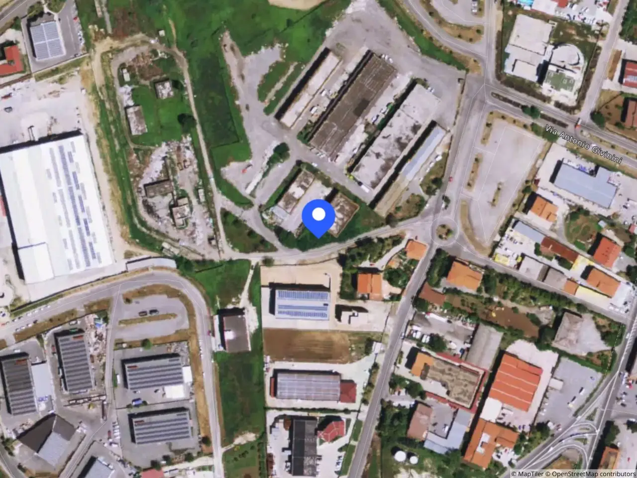 Capannone in Località Aeroporto a Sud, Vibo Valentia, {3} - Foto 1