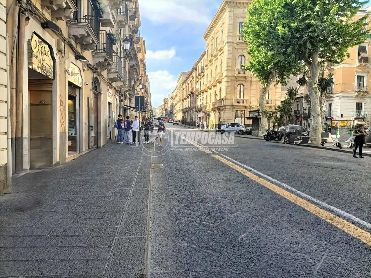 Negozio in Via Etnea, Catania, {3} - Foto 2