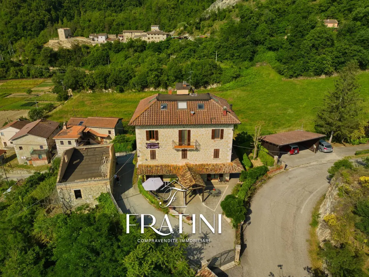 Agriturismo in Strada Casebianche 91, Roccafluvione, {3} - Foto 1