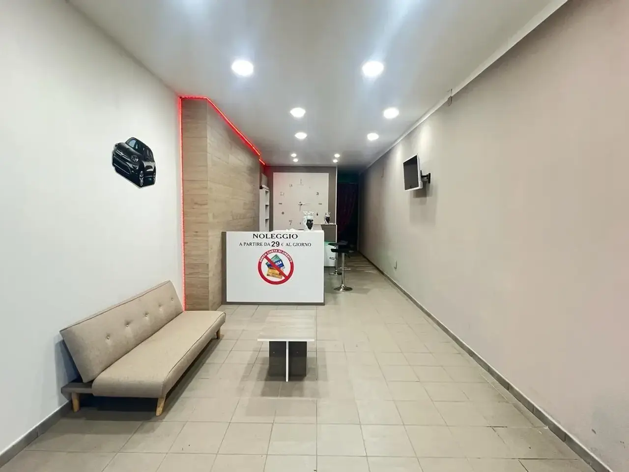 Palazzina commerciale in , Tremestieri Etneo, {3} - Foto 1
