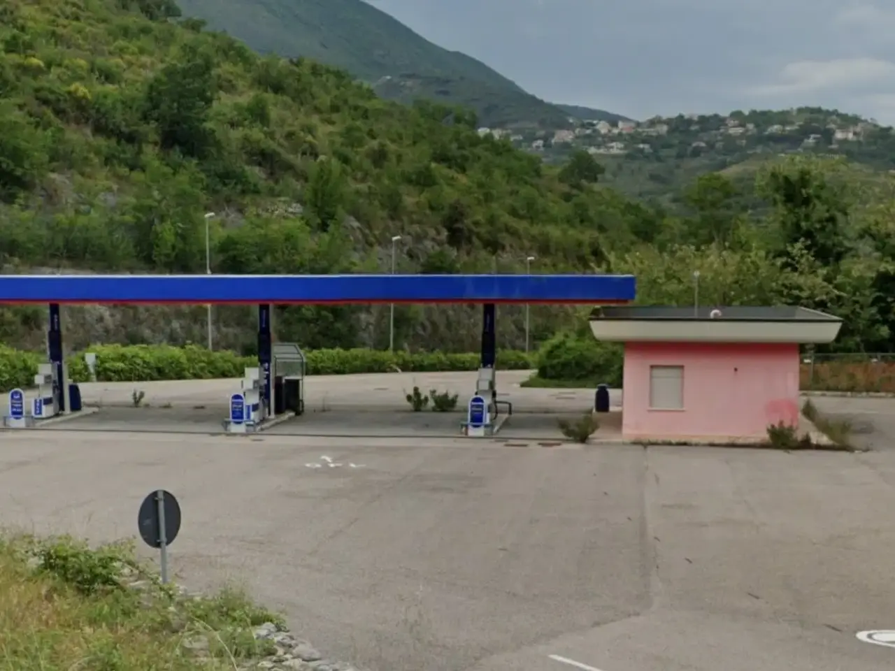 Negozio in Strada Statale Frosinone, Lenola, {3} - Foto 1