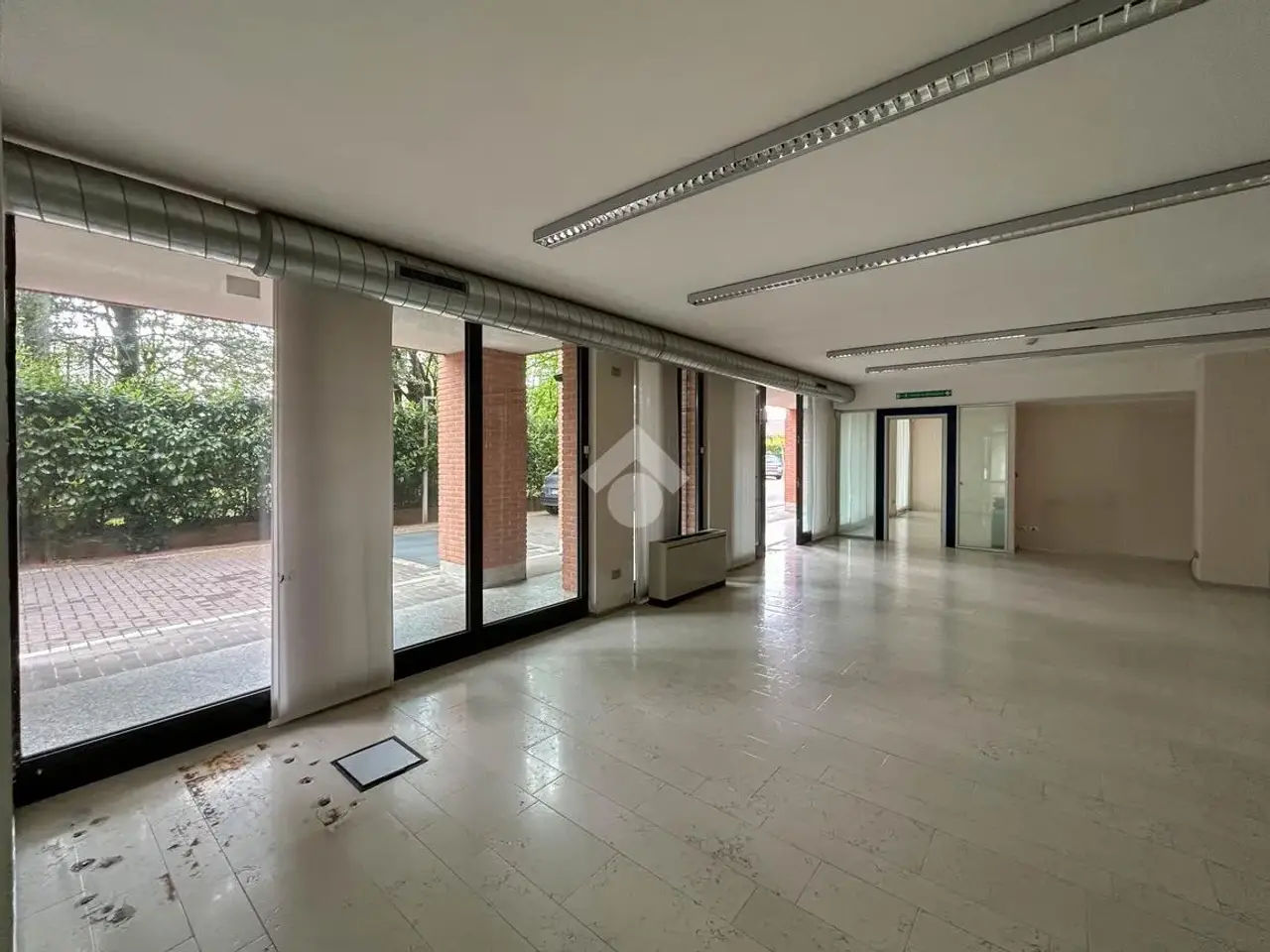 Negozio in Via F. Prinetti 43, Bernareggio, {3} - Foto 2