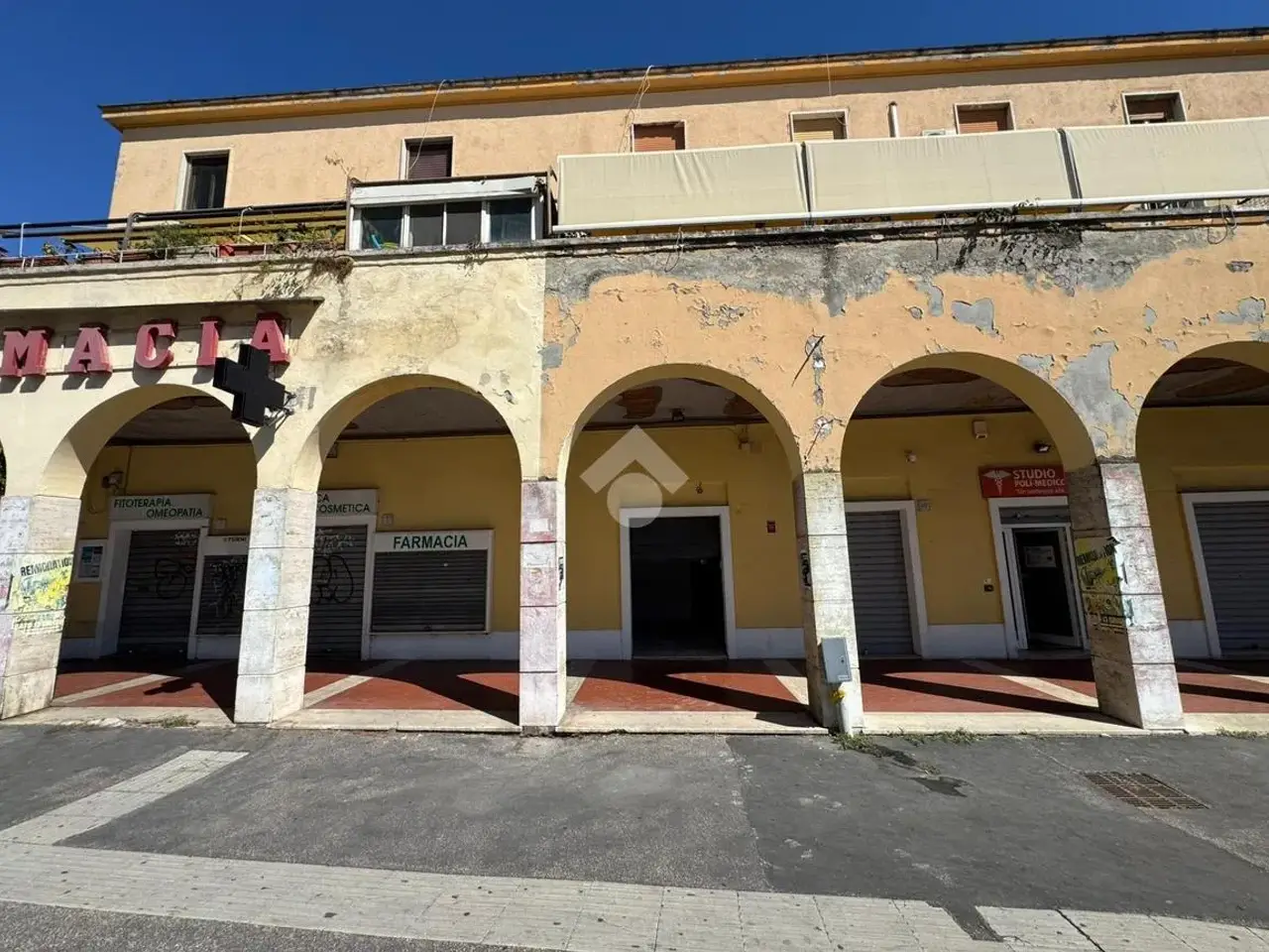 Negozio in Piazza Alfonso Capecelatro 9, Roma, {3} - Foto 2
