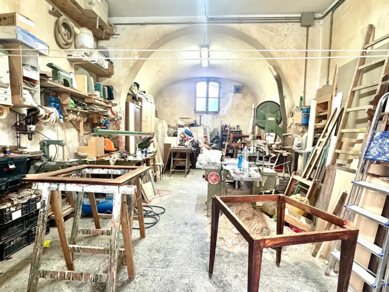 Laboratorio in , Empoli, {3} - Foto 1