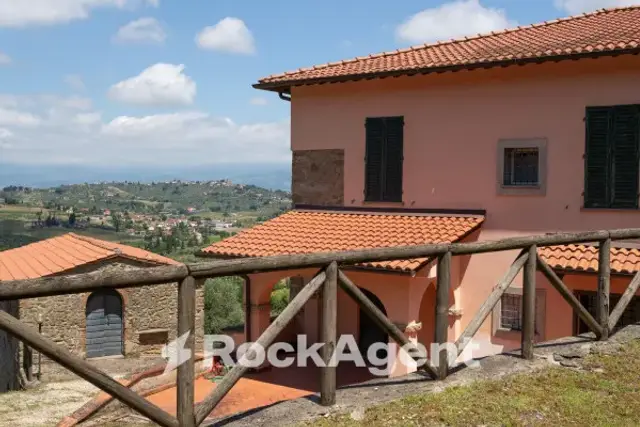 Mansion in Via del Fontanaccio 1, Carmignano - Photo 1