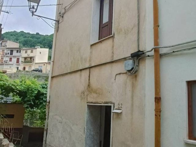 Detached house in Via Amerigo Vespucci, Lamezia Terme - Photo 1