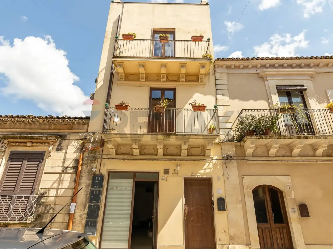 Negozio in Via G. Garibaldi 82, Palazzolo Acreide, {3} - Foto 2