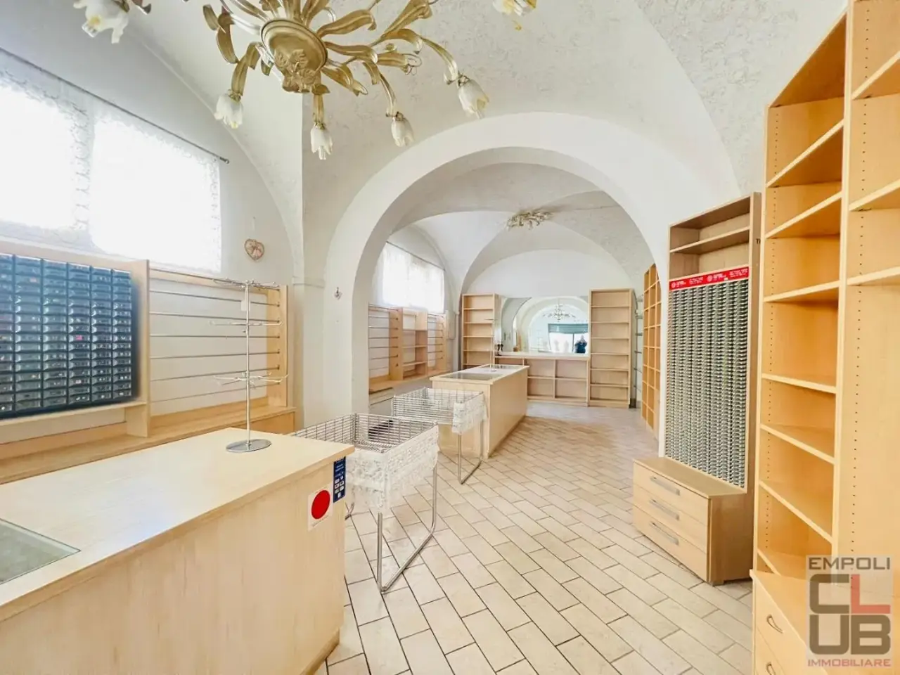 Magazzino in Giuseppe Mazzini, Empoli, {3} - Foto 2
