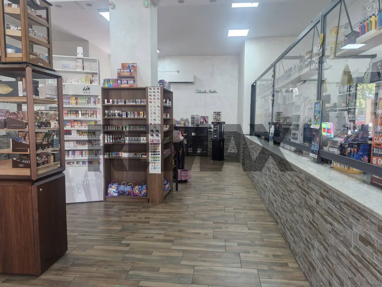 Esercizio commerciale in Via Fratelli Cairoli 547, Misterbianco, {3} - Foto 1