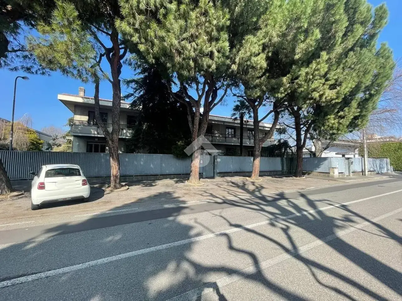 Capannone in Via S. d'Acquisto 12, Castellanza, {3} - Foto 1